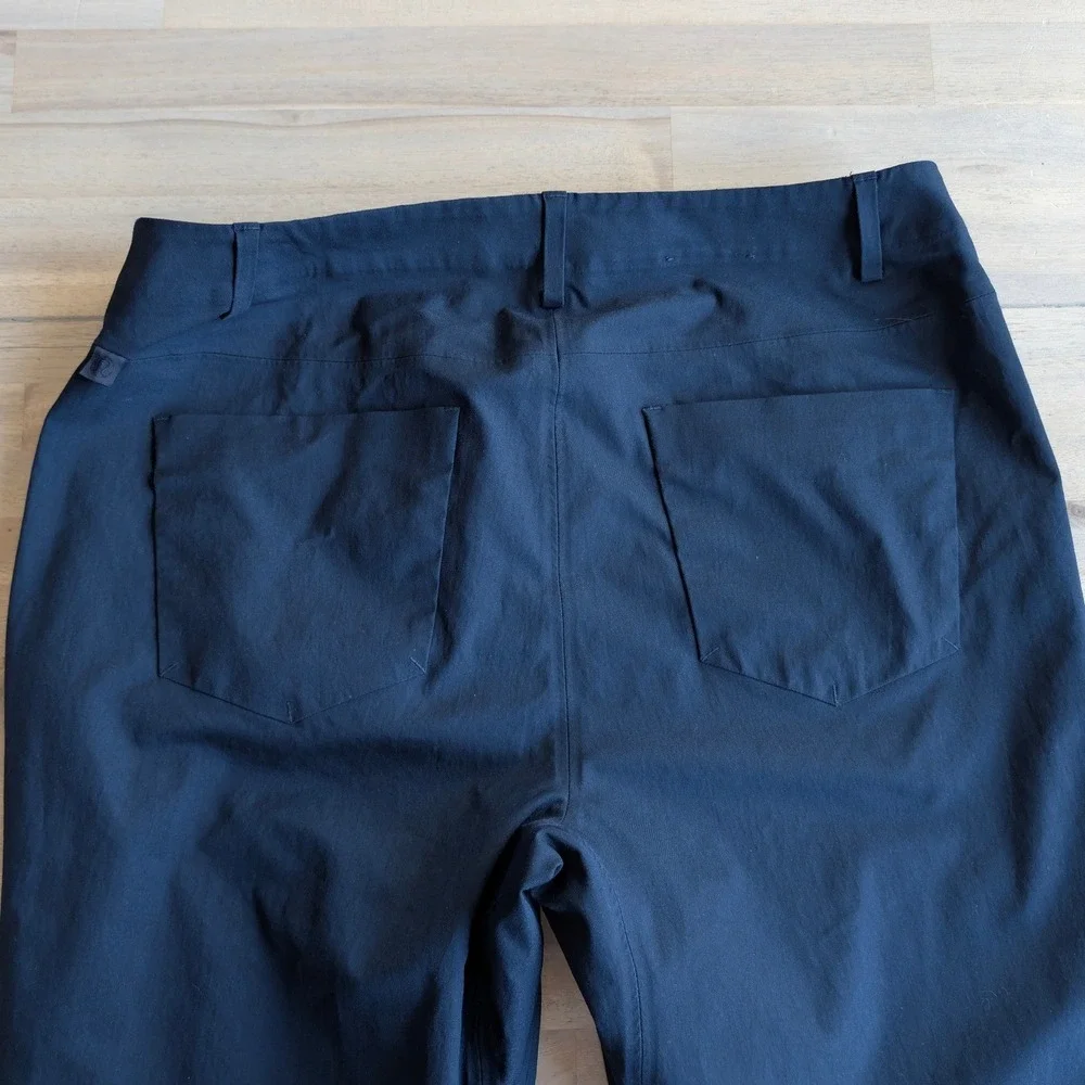 Lululemon ABC Pants Mens Size 32 Black Slim Fit Technical Fabric - Picture 4 of 8